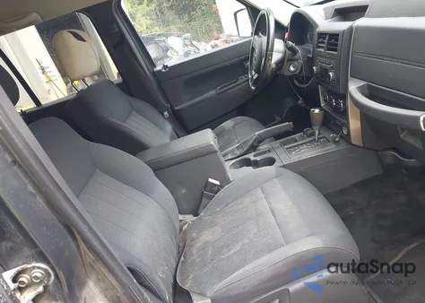 2011 Jeep Liberty Sport from USA, damaged, VIN 1J4PN2GK6BW585714